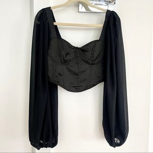 NWT Missguided black crop top - M